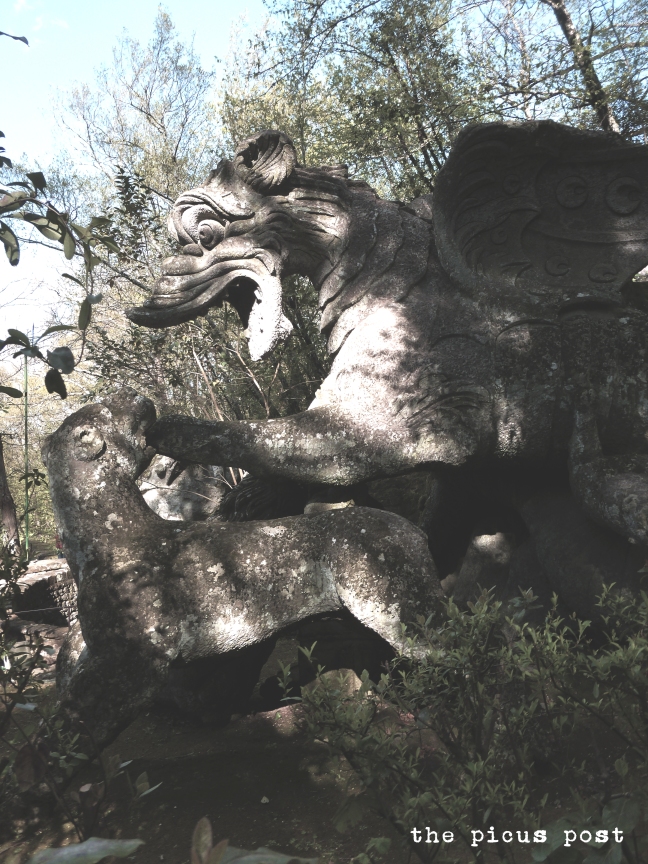dragon bomarzo giardino dei mostri